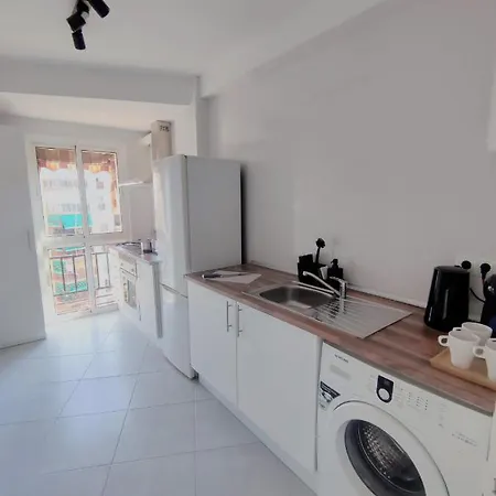Apartamento Berlin Playa - *